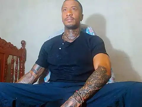 Snapshot of the_king_black chatting on July 20, 10:00 am the king black online show from July 20, 10:00 am