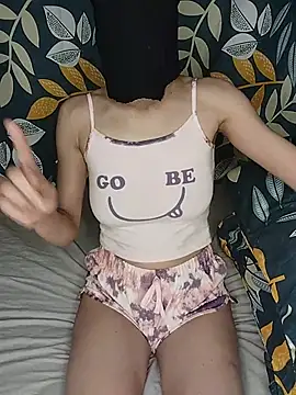 Mariiaa1 online show from July 17, 9:23 pm