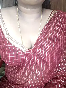 Snapshot of Tamil_hot_Shalini chatting on July 18, 8:56 am Tamil hot Shalini online show from July 18, 8:56 am