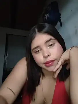 Snapshot of samanta_00 chatting on July 18, 10:29 pm samanta 00 online show from July 18, 10:29 pm