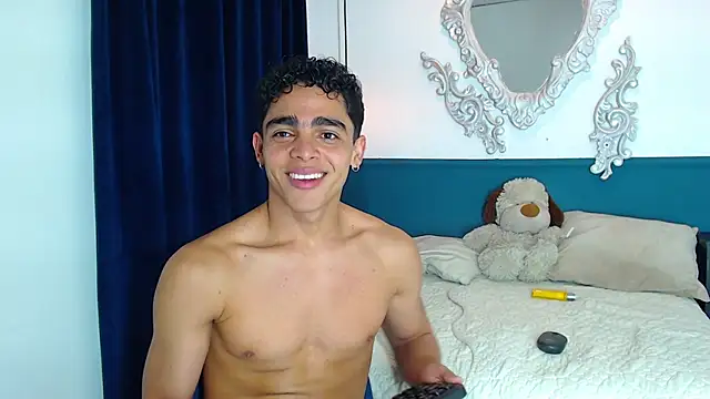 Snapshot of victori_ chatting on July 25, 5:48 am victori online show from July 25, 5:48 am