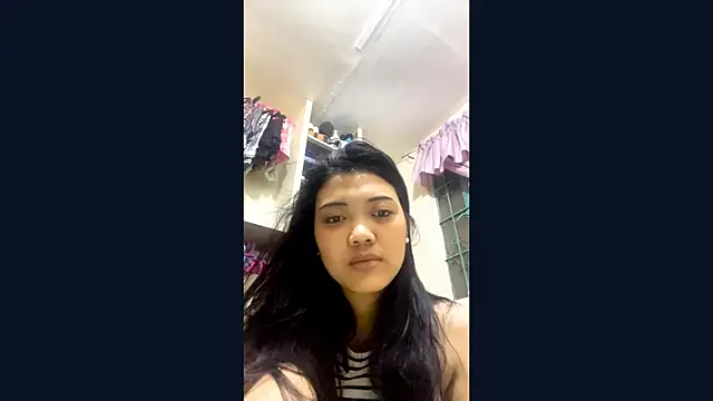 Snapshot of AlizaNakatsu chatting on July 21, 1:12 pm AlizaNakatsu online show from July 21, 1:12 pm