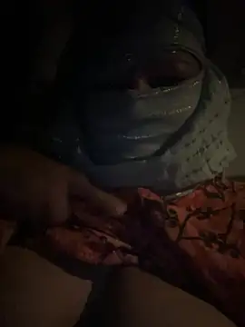 Snapshot of Sexy_bhabi36 chatting on July 21, 7:15 pm Sexy bhabi36 online show from July 21, 7:15 pm