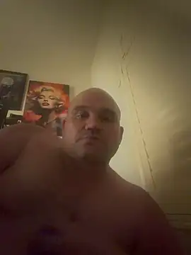 Curiousguy4444 online show from July 21, 10:49 am