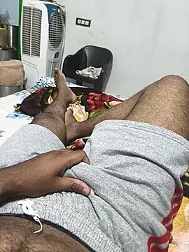 Snapshot of hyd_24boy chatting on August 5, 6:13 pm hyd 24boy online show from August 5, 6:13 pm
