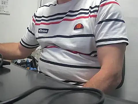 gabriel9  online show from May 25, 7:51 am