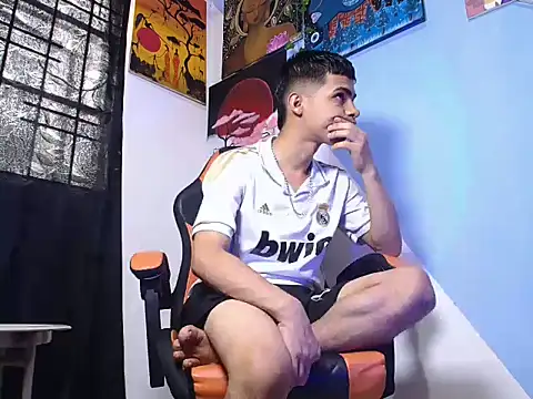 Apolo drake online show from July 21, 8:21 pm