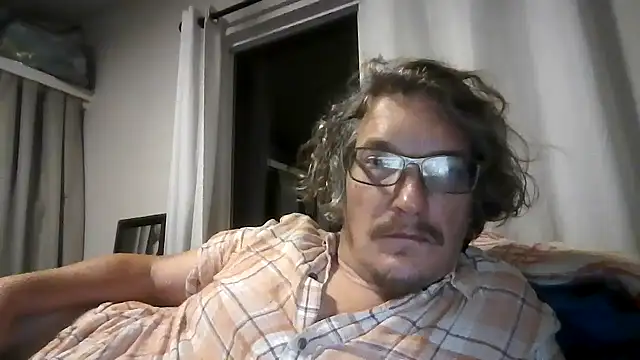 riffraff69 online show from August 2, 9:51 am