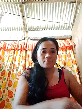 Snapshot of Sweetyan19 chatting on July 20, 1:24 am Sweetyan19 online show from July 20, 1:24 am