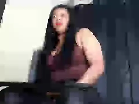 Snapshot of helena_mickK chatting on July 18, 11:57 pm helena mickK online show from July 18, 11:57 pm