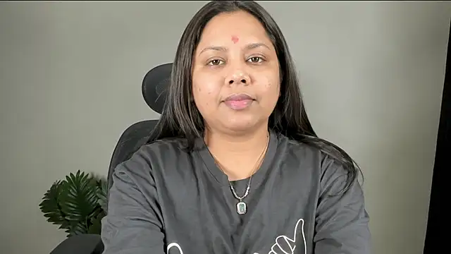 Snapshot of Suku_love2 chatting on July 18, 7:33 pm Suku love2 online show from July 18, 7:33 pm