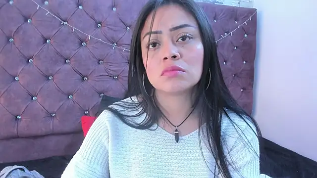 gabriela grace online show from October 28, 2:49 pm