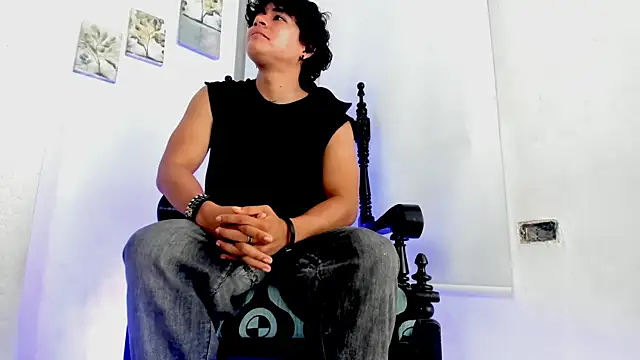 Snapshot of Zackcito chatting on July 19, 12:08 am Zackcito online show from July 19, 12:08 am