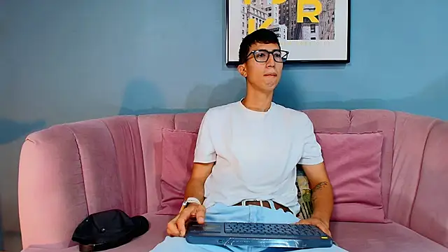 Keny Romero online show from July 22, 3:36 pm