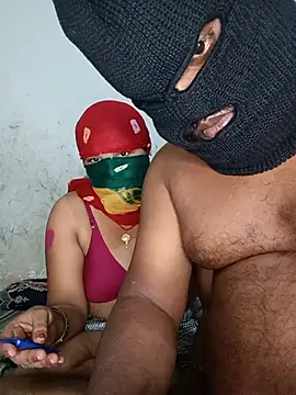 Miss cute couple online show from August 5, 4:34 pm