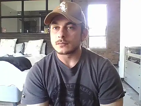 Snapshot of TheAvenger20 chatting on July 20, 11:12 am TheAvenger20 online show from July 20, 11:12 am