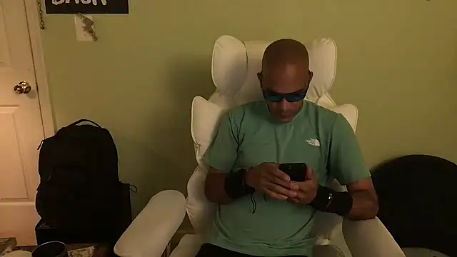 Snapshot of Roman_Sebastian chatting on July 20, 1:46 am Roman Sebastian online show from July 20, 1:46 am