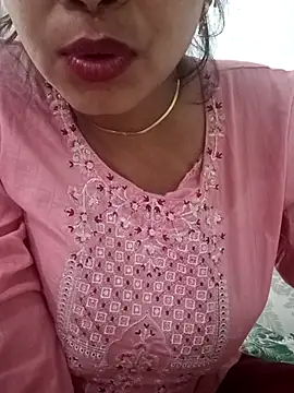 Snapshot of charu_cam chatting on July 21, 2:58 am charu cam online show from July 21, 2:58 am