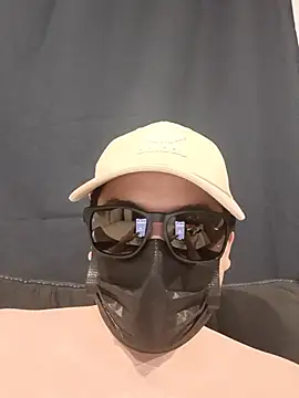 Snapshot of Incognito_men chatting on July 21, 6:48 am Incognito men online show from July 21, 6:48 am
