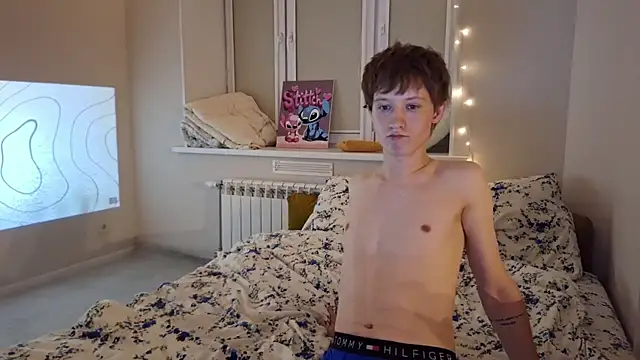 Danielluv67 online show from July 23, 6:59 pm