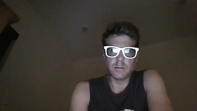 Snapshot of JohnnyABottom chatting on July 21, 6:59 am JohnnyABottom online show from July 21, 6:59 am