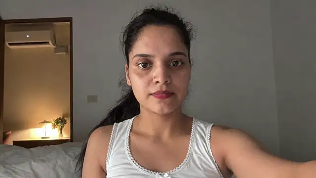 Snapshot of rashika_67 chatting on July 21, 2:03 am rashika 67 online show from July 21, 2:03 am