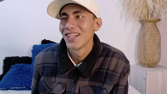 Carter Brookss online show from July 22, 3:41 am