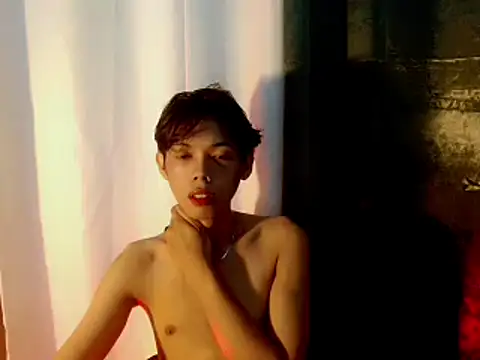 hottie spicy69 online show from July 28, 1:02 am