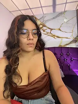 ariana ec online show from July 22, 1:24 pm