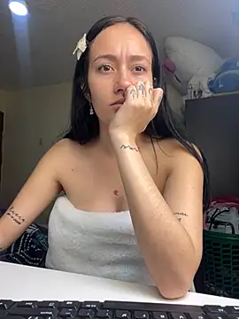 Snapshot of ana_isabella chatting on July 21, 7:26 pm ana isabella online show from July 21, 7:26 pm