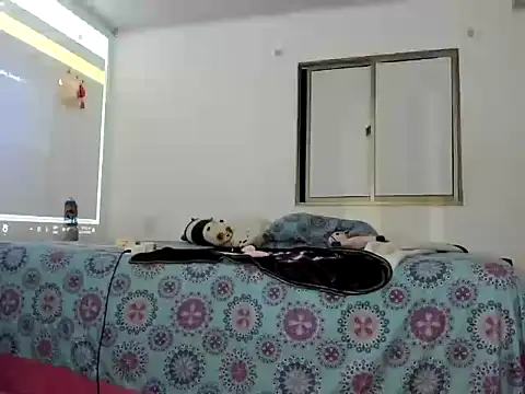Snapshot of sofidesire19 chatting on July 22, 1:07 am sofidesire19 online show from July 22, 1:07 am