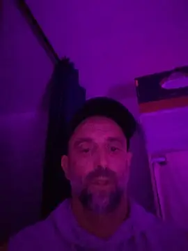 Snapshot of Bensbzh chatting on July 22, 1:07 am Bensbzh online show from July 22, 1:07 am