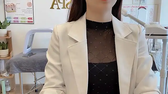 Snapshot of Katy_Bae chatting on November 12, 5:33 am Katy Bae online show from November 12, 5:33 am