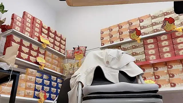 Katy Bae online show from March 3, 4:41 am