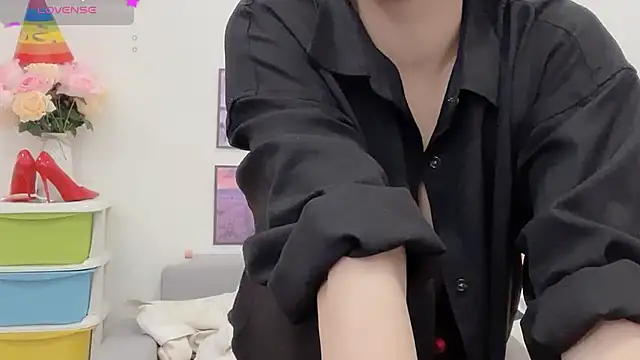 Snapshot of Katy_Bae chatting on February 13, 9:30 am Katy Bae online show from February 13, 9:30 am