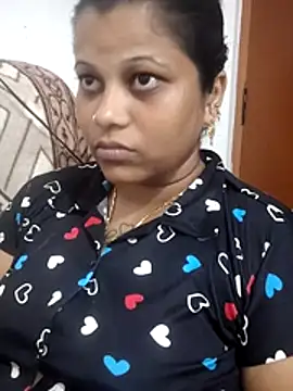 Jillukutty143 online show from July 25, 9:17 am