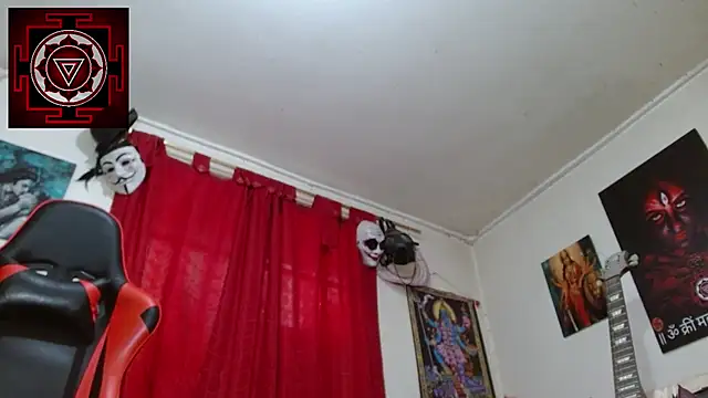 Amanda Valeska online show from April 15, 7:58 pm