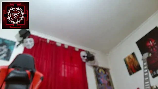 Amanda Valeska online show from April 5, 5:08 pm