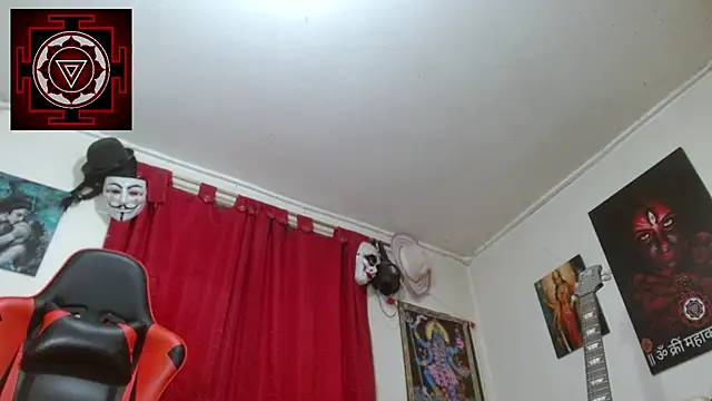 Amanda Valeska online show from November 6, 3:49 pm