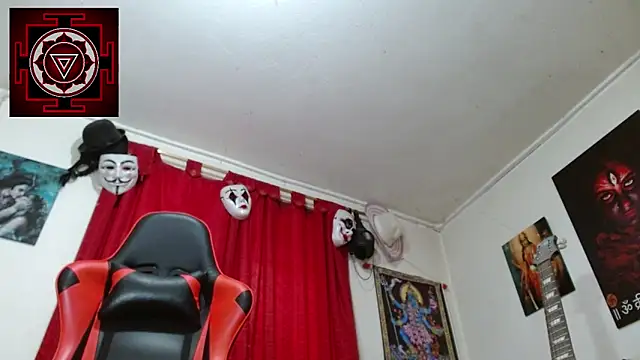 Amanda Valeska online show from September 11, 4:51 pm