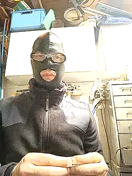Gesichtsfotze69 online show from July 22, 8:44 pm
