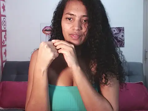 Snapshot of SofyHarper chatting on July 29, 11:48 pm SofyHarper online show from July 29, 11:48 pm