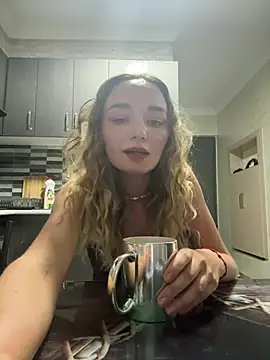 MoonGirls31 online show from July 27, 8:16 pm