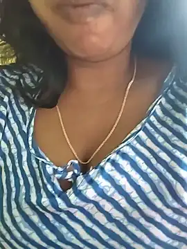 Angel Julia online show from July 23, 8:55 am