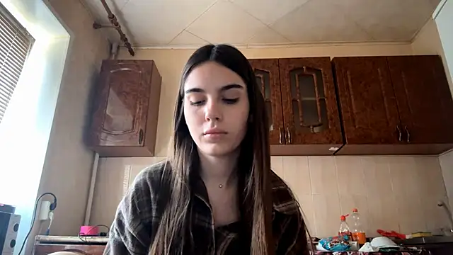 Snapshot of hey_hey_Bella chatting on July 24, 10:11 am hey hey Bella online show from July 24, 10:11 am