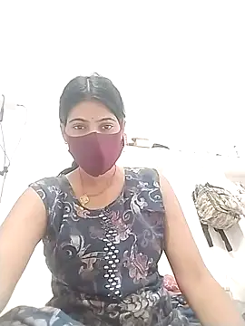 Miss arushi online show from July 29, 10:25 am