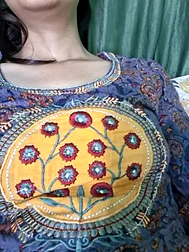 Nisha shukla online show from July 25, 7:05 am