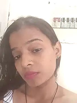 Itsjanvi07 online show from July 27, 7:04 am