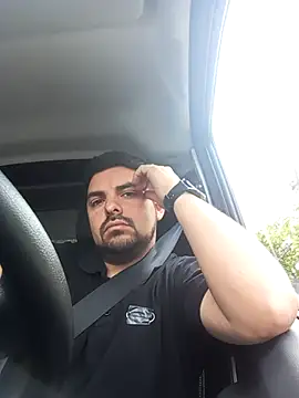 robredoj online show from October 27, 2:07 pm