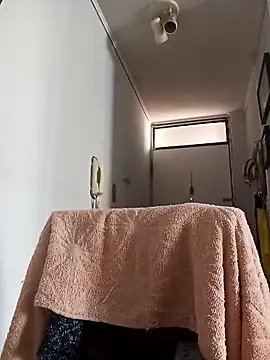 robredoj online show from October 19, 2:20 pm